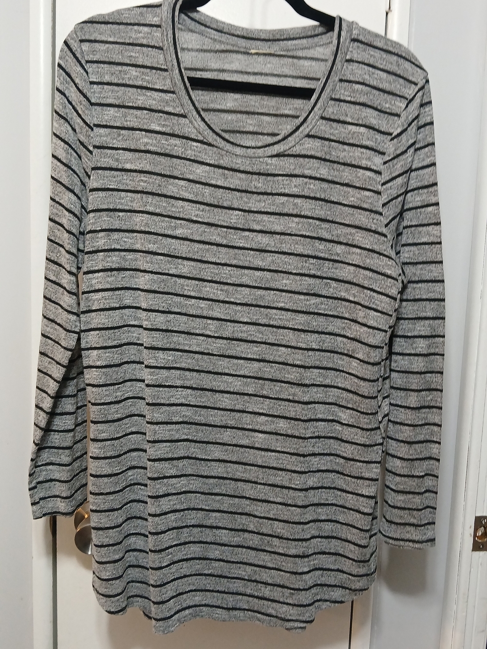 Women's Gray & Black Striped Long-Sleeve Tunic